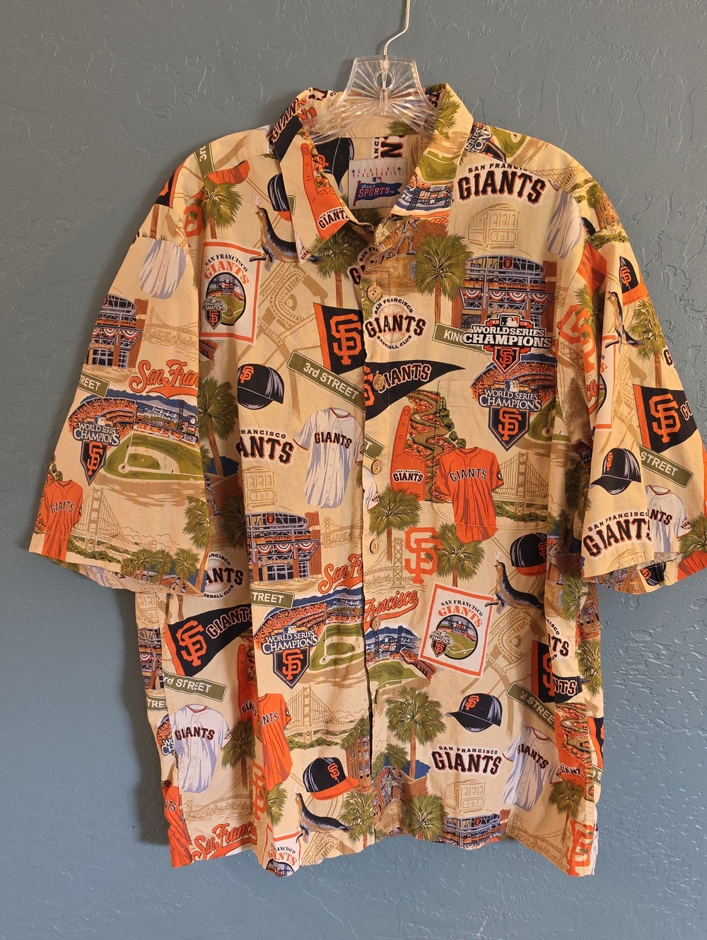 2012 World Series Reyn Spooner SF Giants Cream & Orange Button-Up Shirt